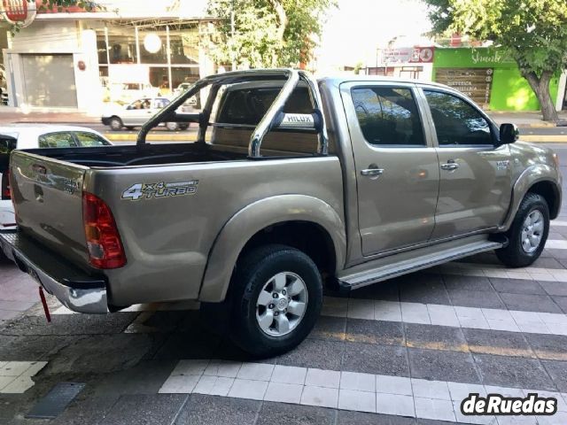 Toyota Hilux Usada en Mendoza, deRuedas