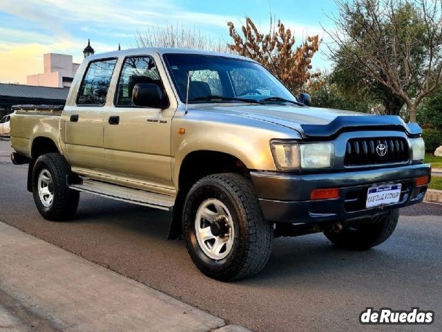 Toyota Hilux Usada en Mendoza, deRuedas