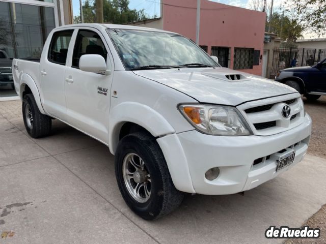 Toyota Hilux Usada en Mendoza, deRuedas