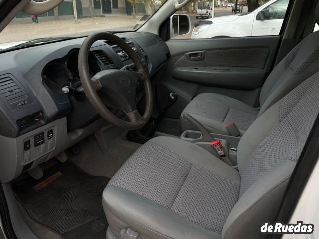 Toyota Hilux Usada en Mendoza, deRuedas