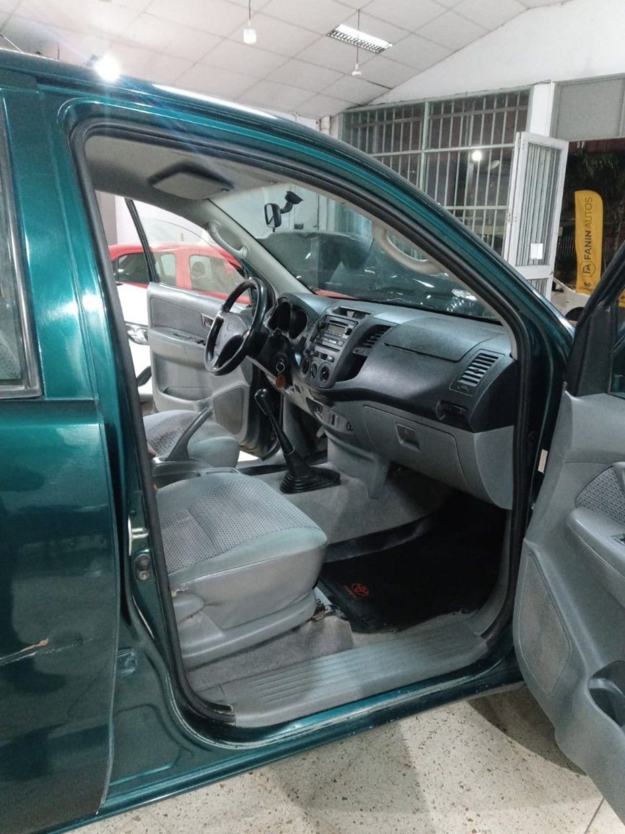 Toyota Hilux Usada Financiado en San Luis, deRuedas
