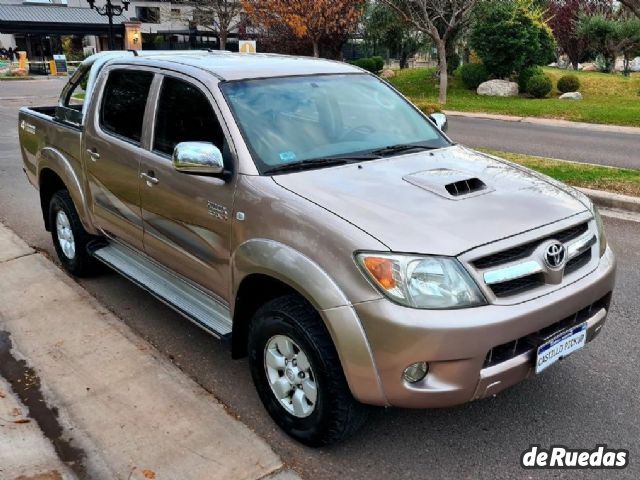 Toyota Hilux Usada en Mendoza, deRuedas