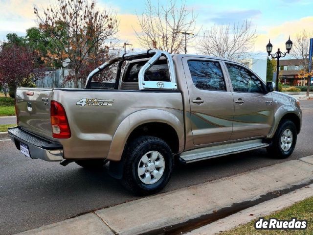 Toyota Hilux Usada en Mendoza, deRuedas