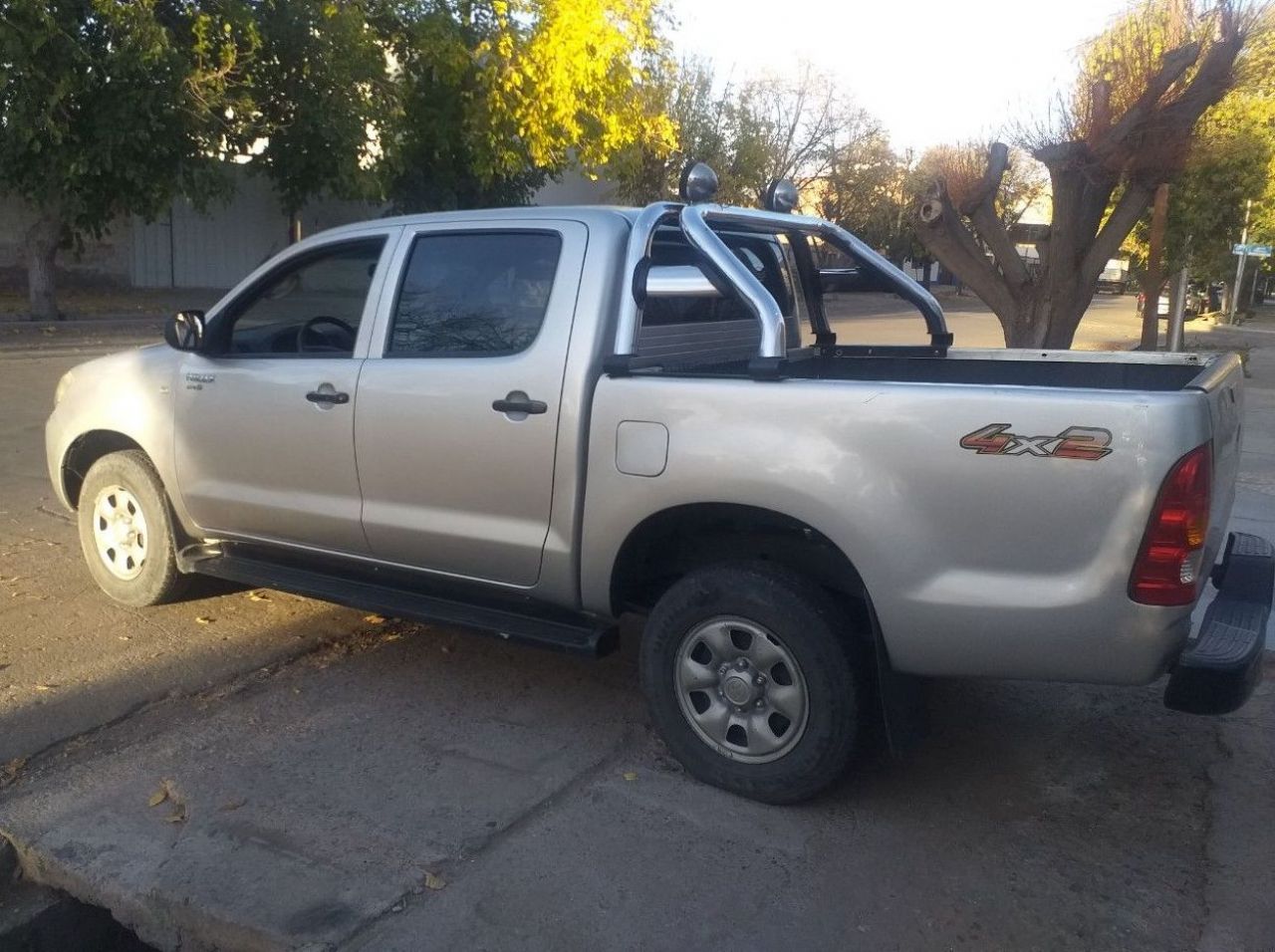 Toyota Hilux Usada en Mendoza, deRuedas