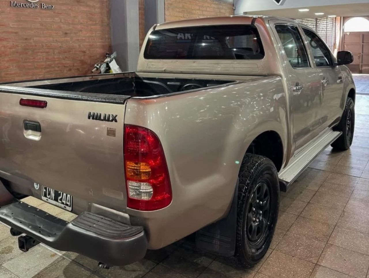 Toyota Hilux Usada en San Juan, deRuedas