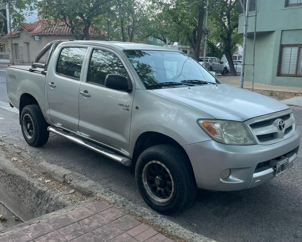 Toyota Hilux Usada en Mendoza, deRuedas