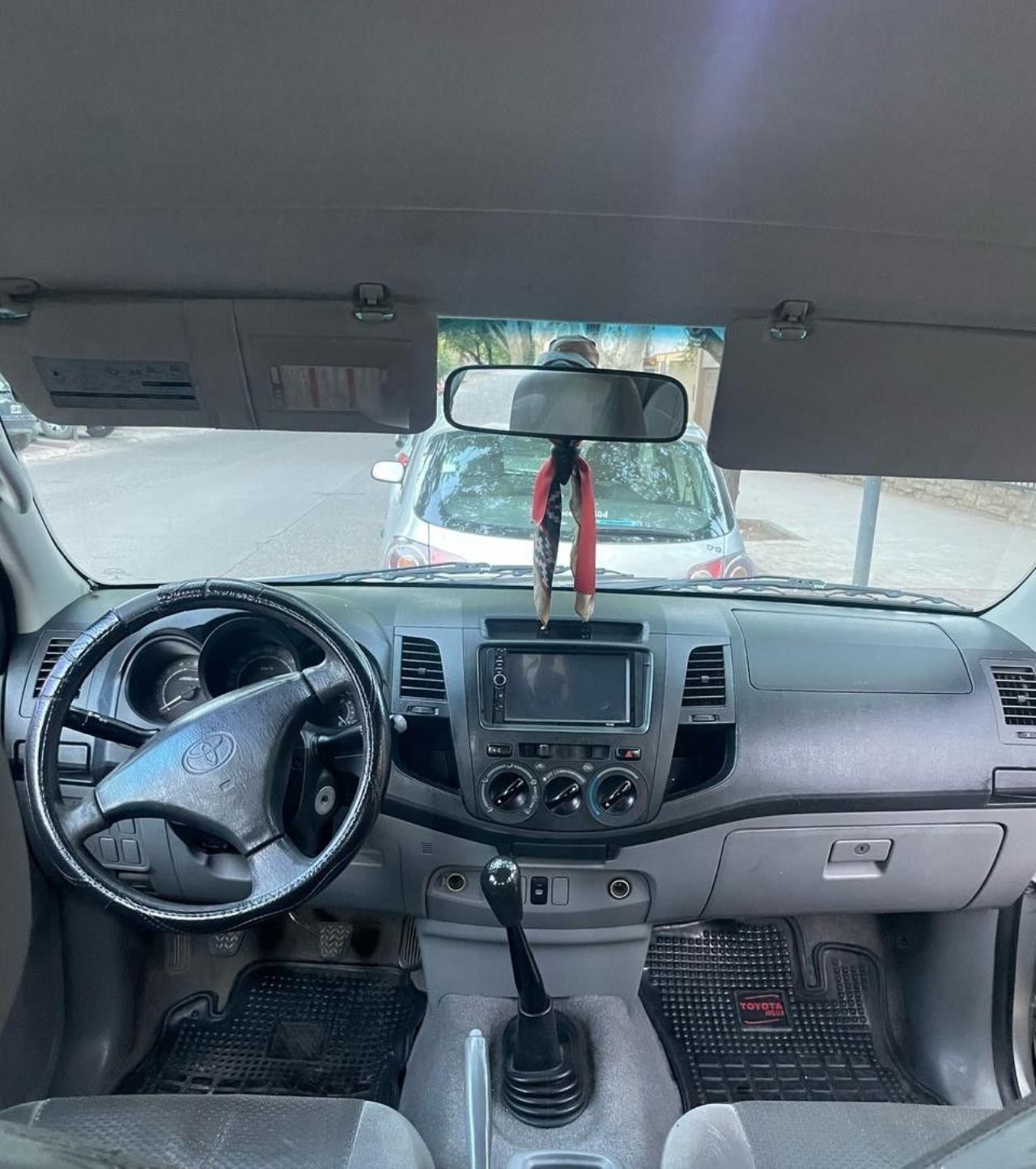 Toyota Hilux Usada en Mendoza, deRuedas
