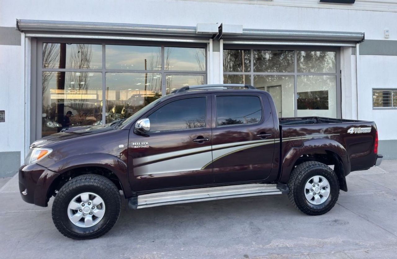 Toyota Hilux Usada en Mendoza, deRuedas