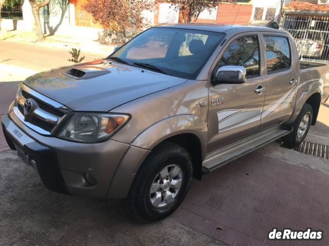 Toyota Hilux Usada en Mendoza, deRuedas