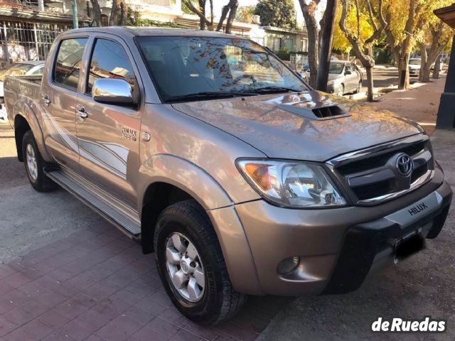 Toyota Hilux Usada en Mendoza, deRuedas