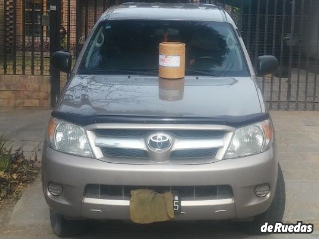Toyota Hilux Usada en Mendoza, deRuedas