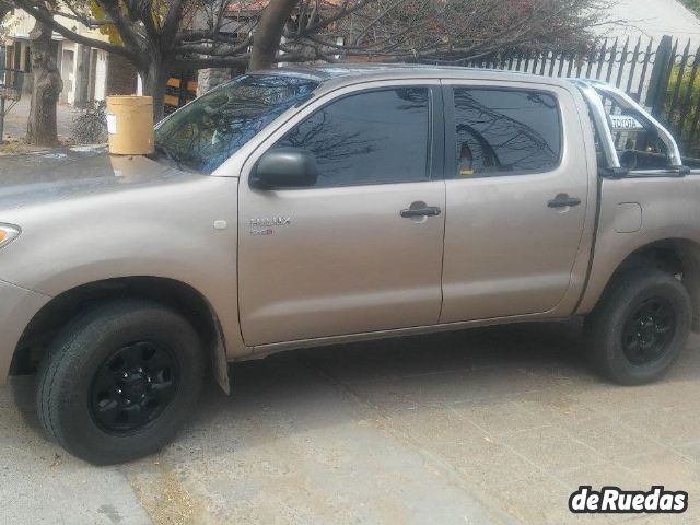 Toyota Hilux Usada en Mendoza, deRuedas