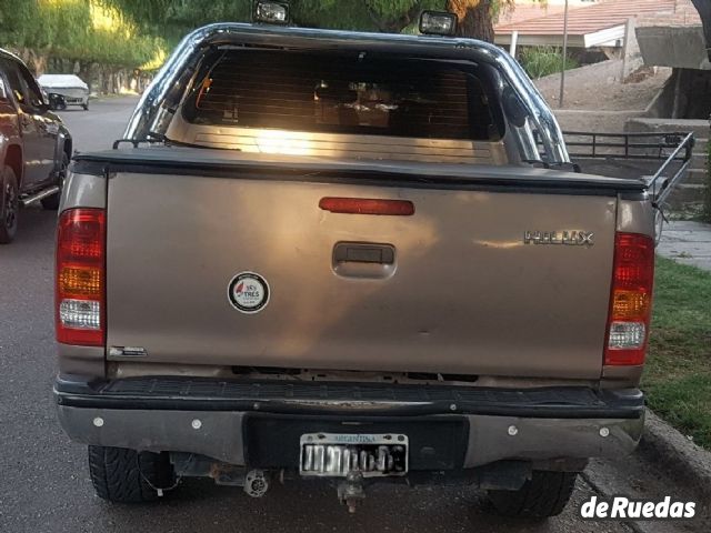 Toyota Hilux Usada en Mendoza, deRuedas