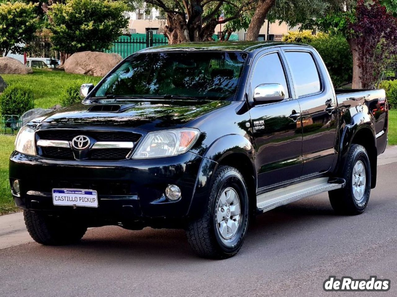Toyota Hilux Usada en Mendoza, deRuedas