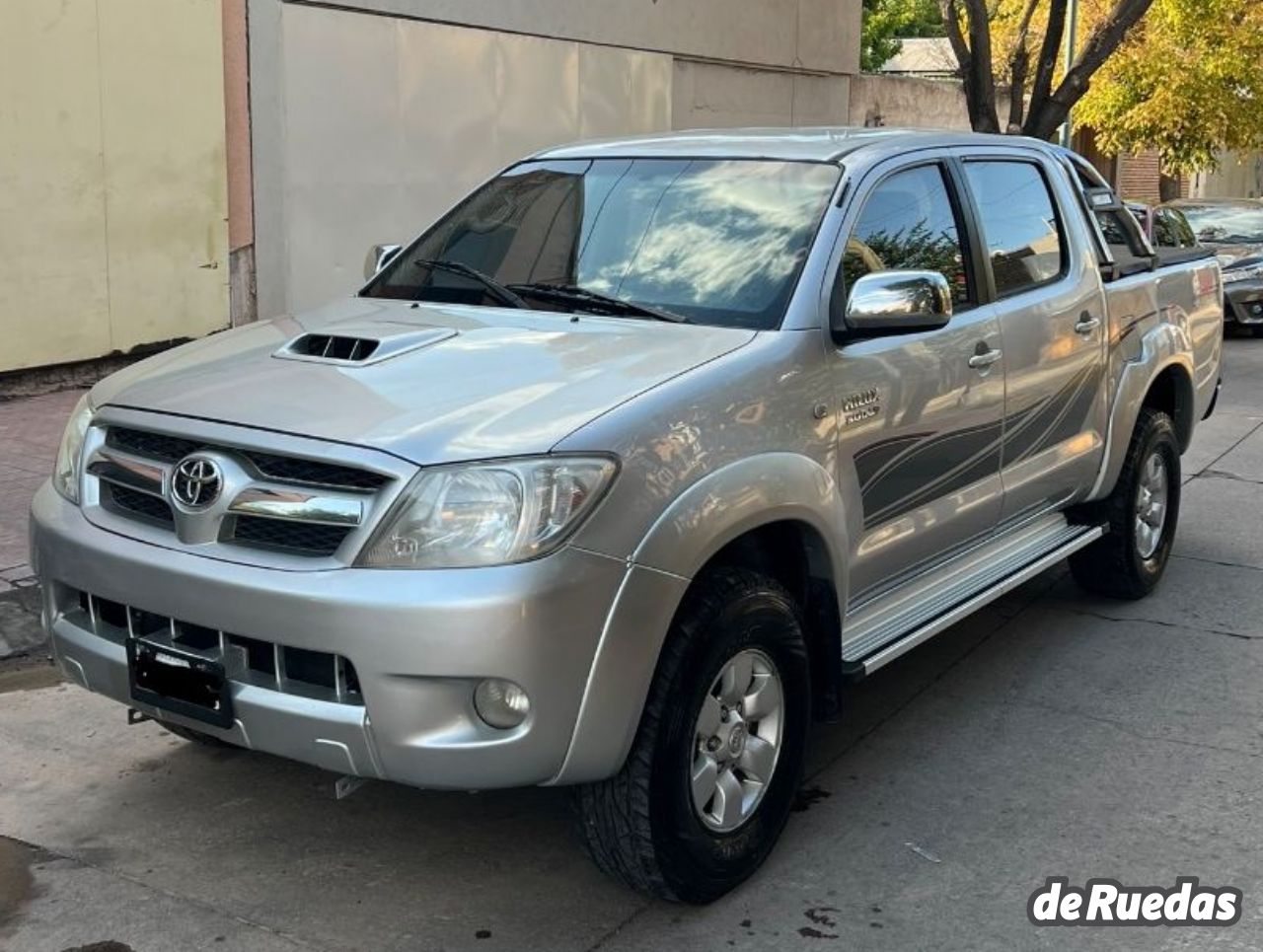 Toyota Hilux Usada en Mendoza, deRuedas