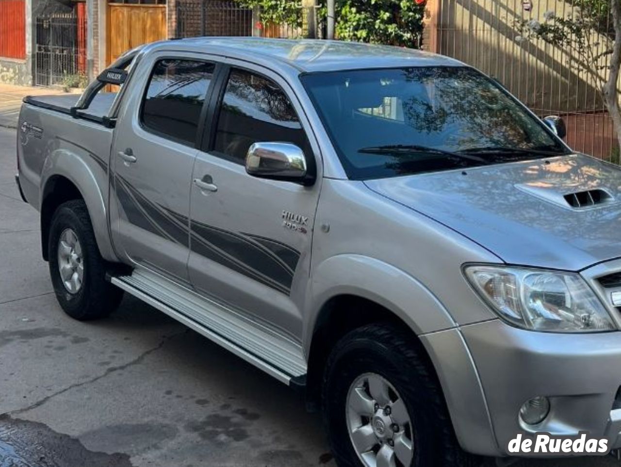 Toyota Hilux Usada en Mendoza, deRuedas