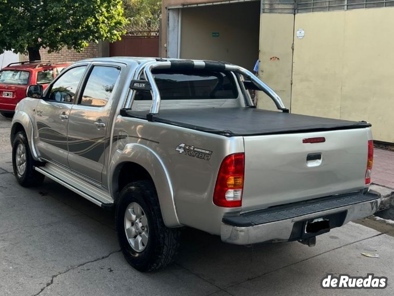 Toyota Hilux Usada en Mendoza, deRuedas