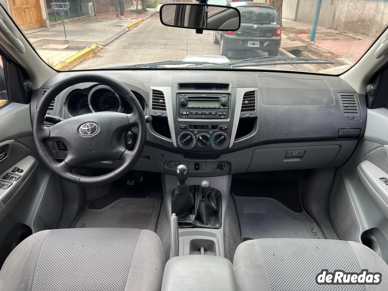 Toyota Hilux Usada en Mendoza, deRuedas