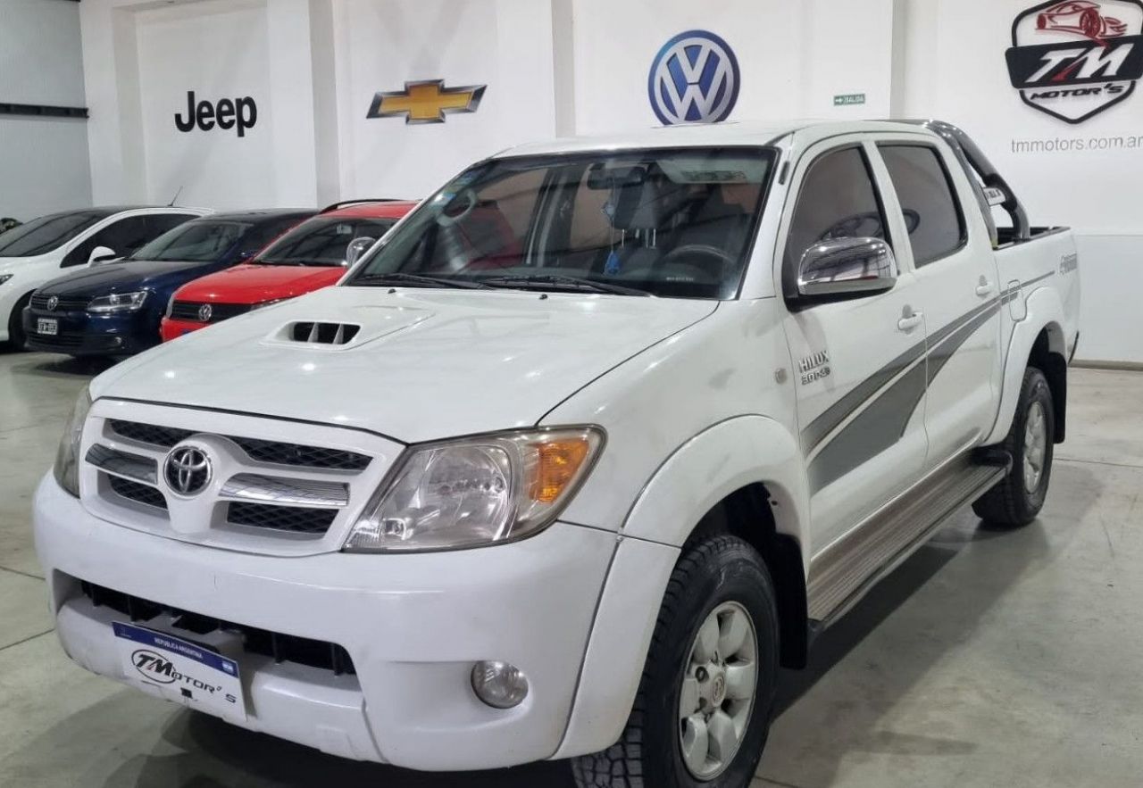 Toyota Hilux Usada en Mendoza, deRuedas