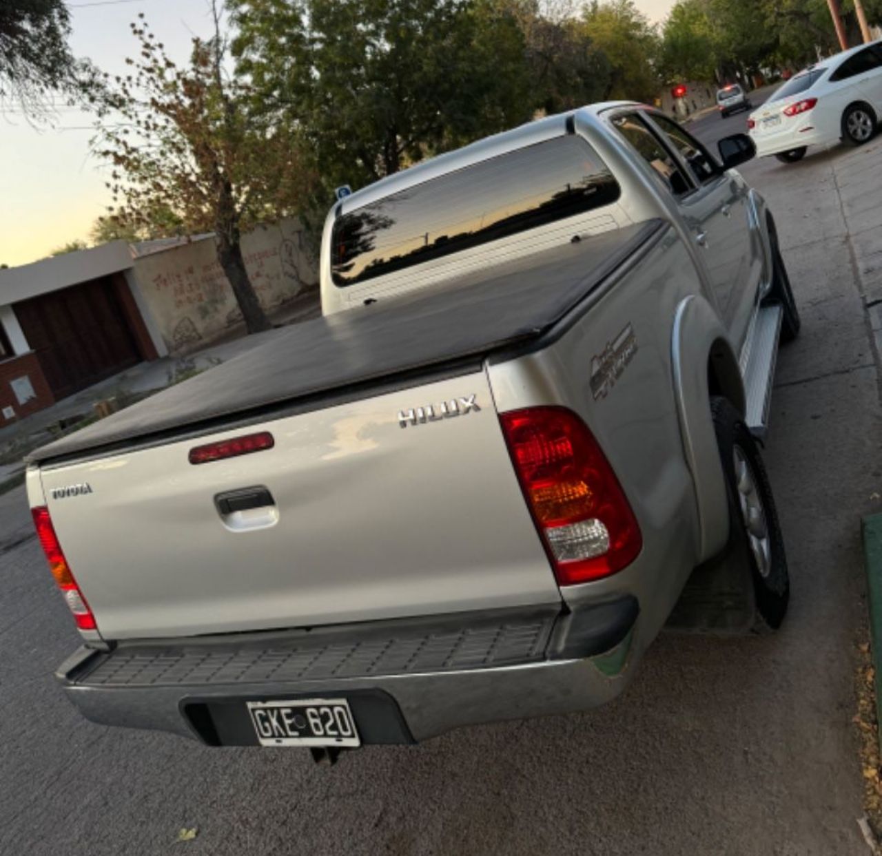 Toyota Hilux Usada en Mendoza, deRuedas