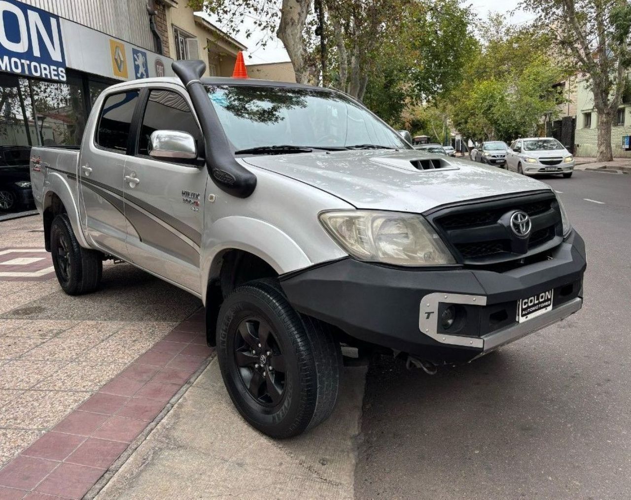 Toyota Hilux Usada en Mendoza, deRuedas