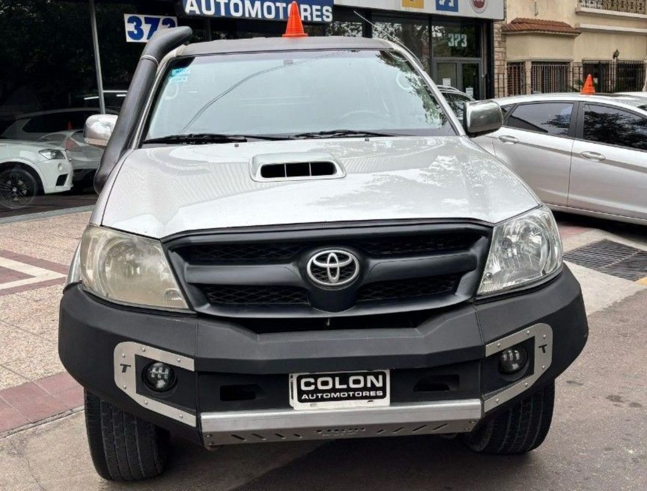 Toyota Hilux Usada en Mendoza, deRuedas