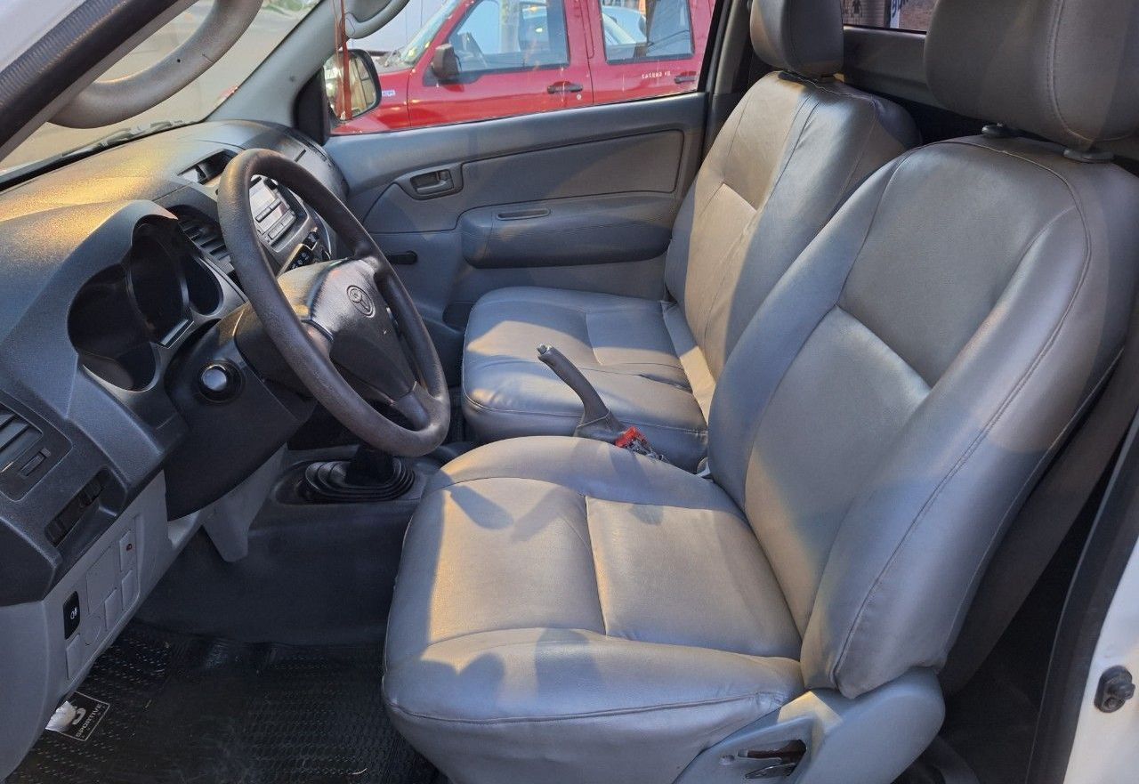 Toyota Hilux Usada en Mendoza, deRuedas