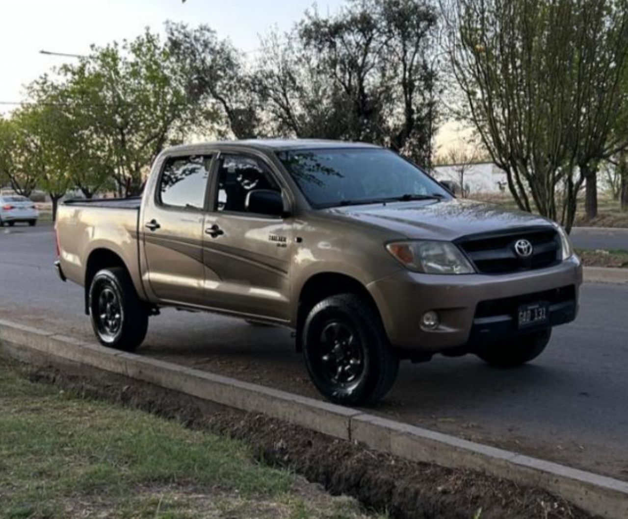 Toyota Hilux Usada en Mendoza, deRuedas