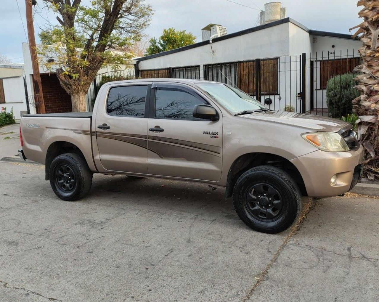 Toyota Hilux Usada en Mendoza, deRuedas