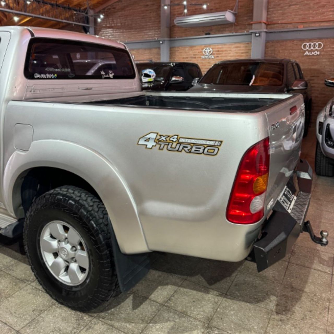 Toyota Hilux Usada en San Juan, deRuedas