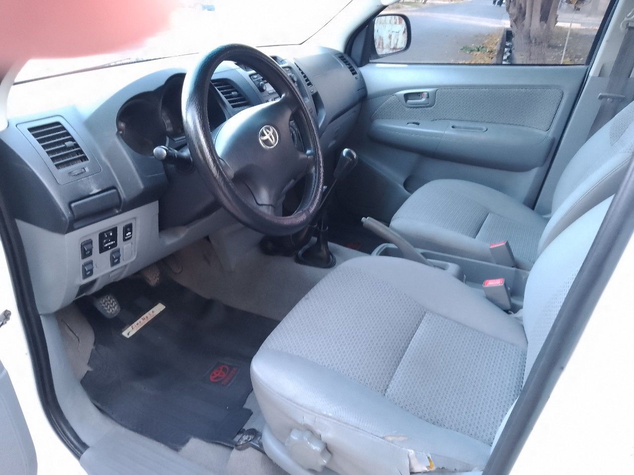 Toyota Hilux Usada en Mendoza, deRuedas