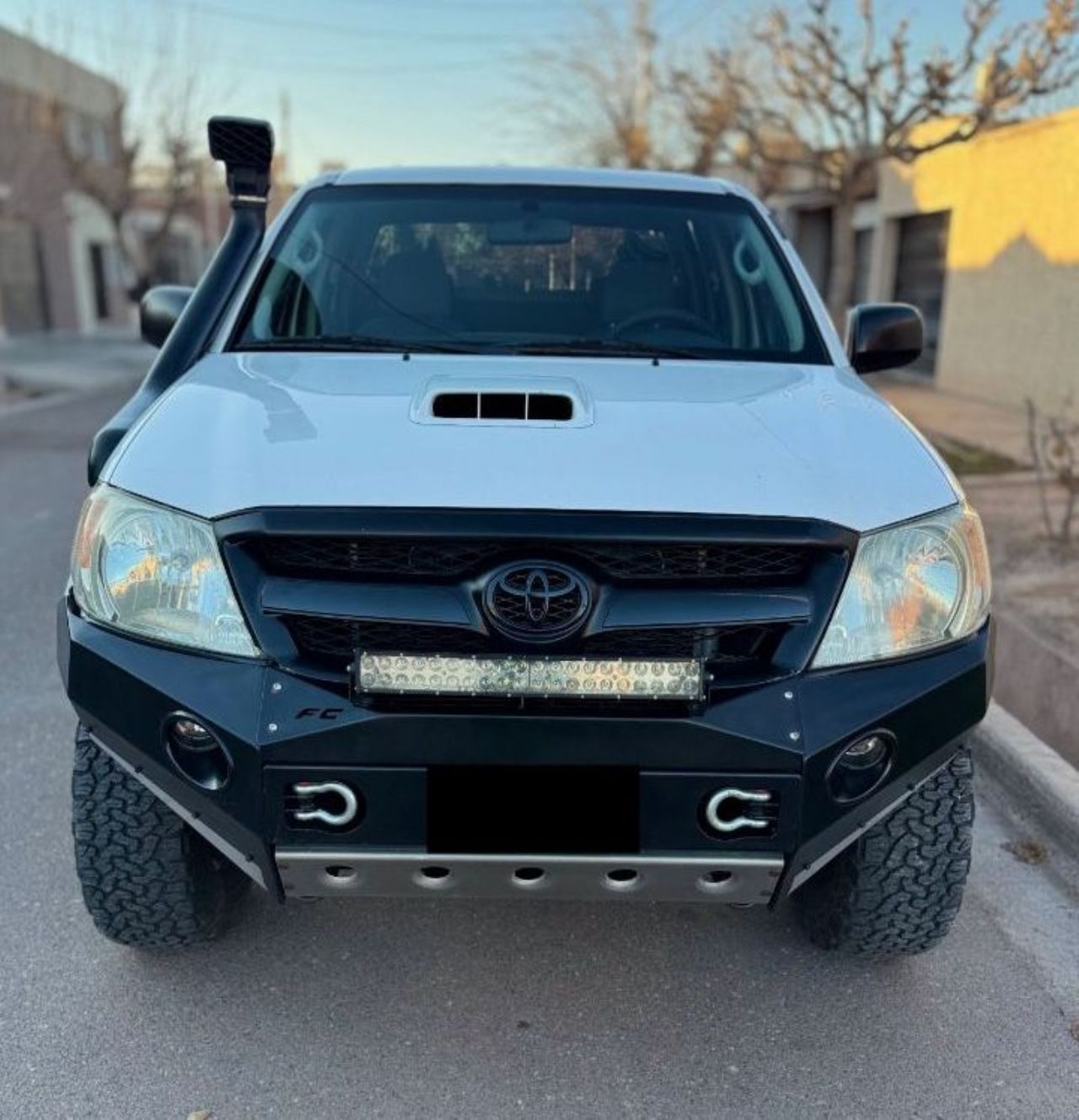 Toyota Hilux Usada en Mendoza, deRuedas