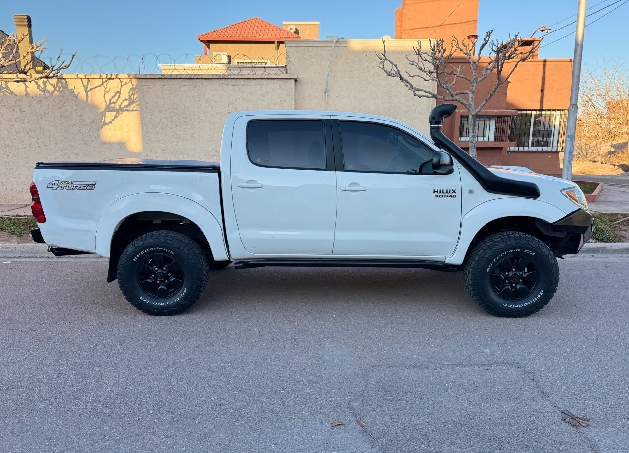 Toyota Hilux Usada en Mendoza, deRuedas