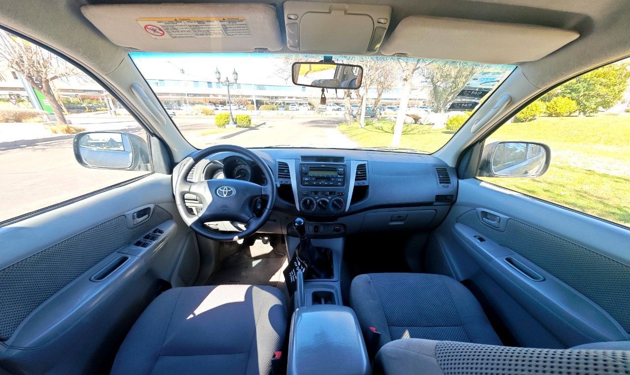 Toyota Hilux Usada en Mendoza, deRuedas