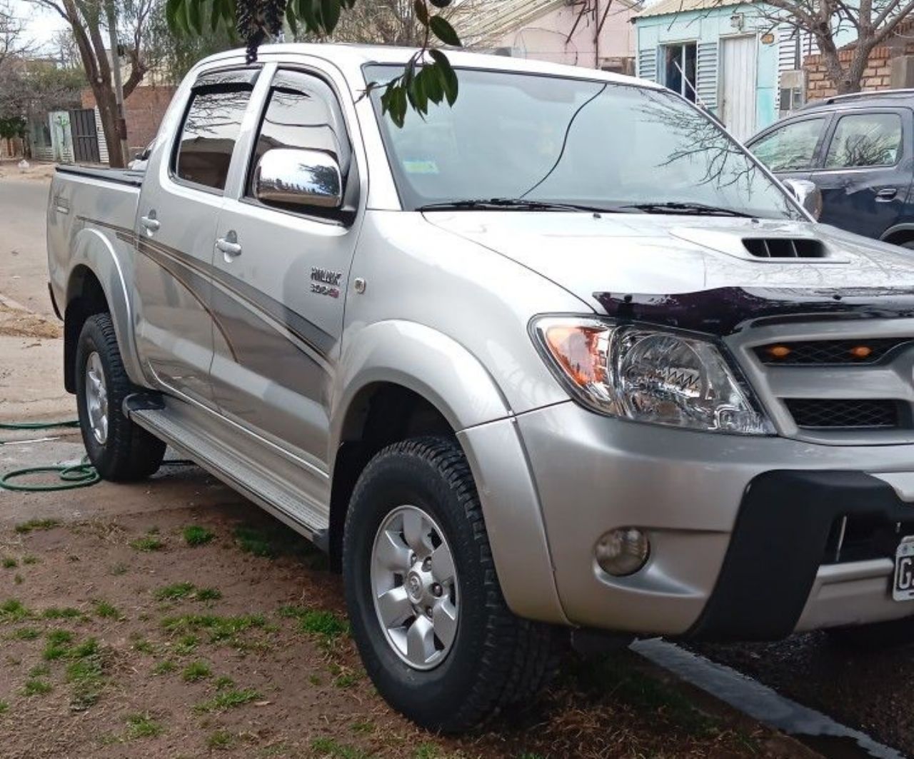 Toyota Hilux Usada en San Luis, deRuedas