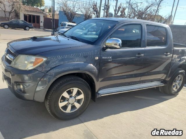 Toyota Hilux Usada en Mendoza, deRuedas