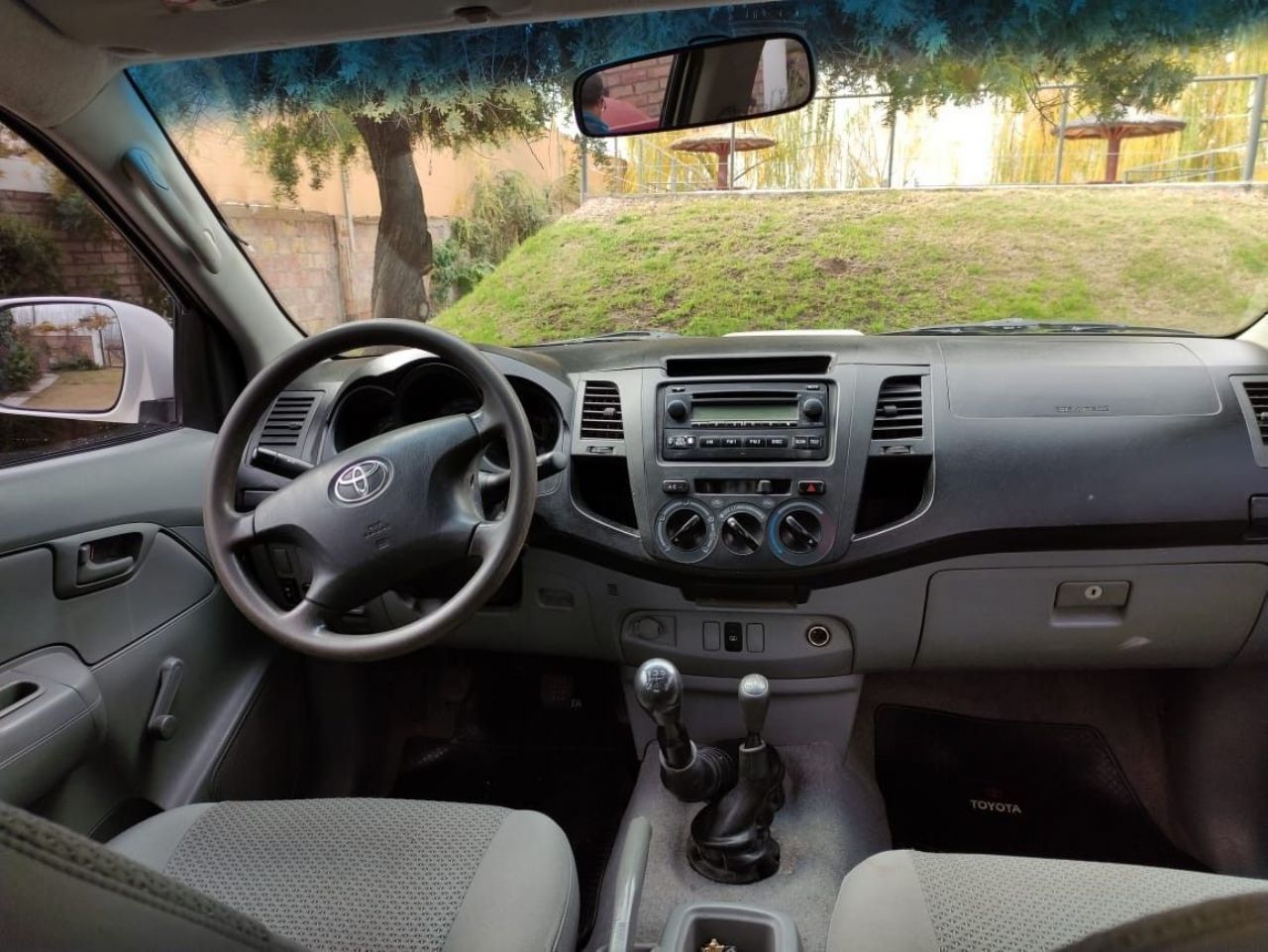 Toyota Hilux Usada en Mendoza, deRuedas
