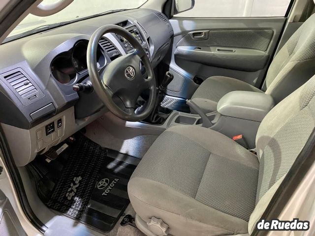 Toyota Hilux Usada en Mendoza, deRuedas