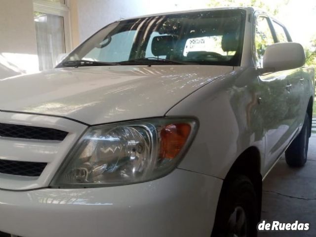 Toyota Hilux Usada en Mendoza, deRuedas