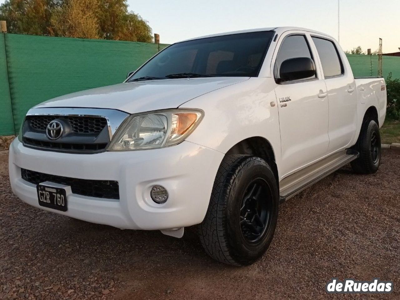 Toyota Hilux Usada en Mendoza, deRuedas