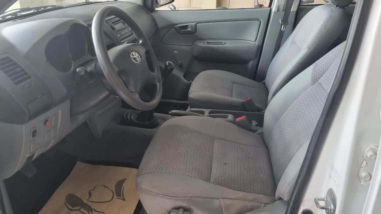 Toyota Hilux Usada en Mendoza, deRuedas