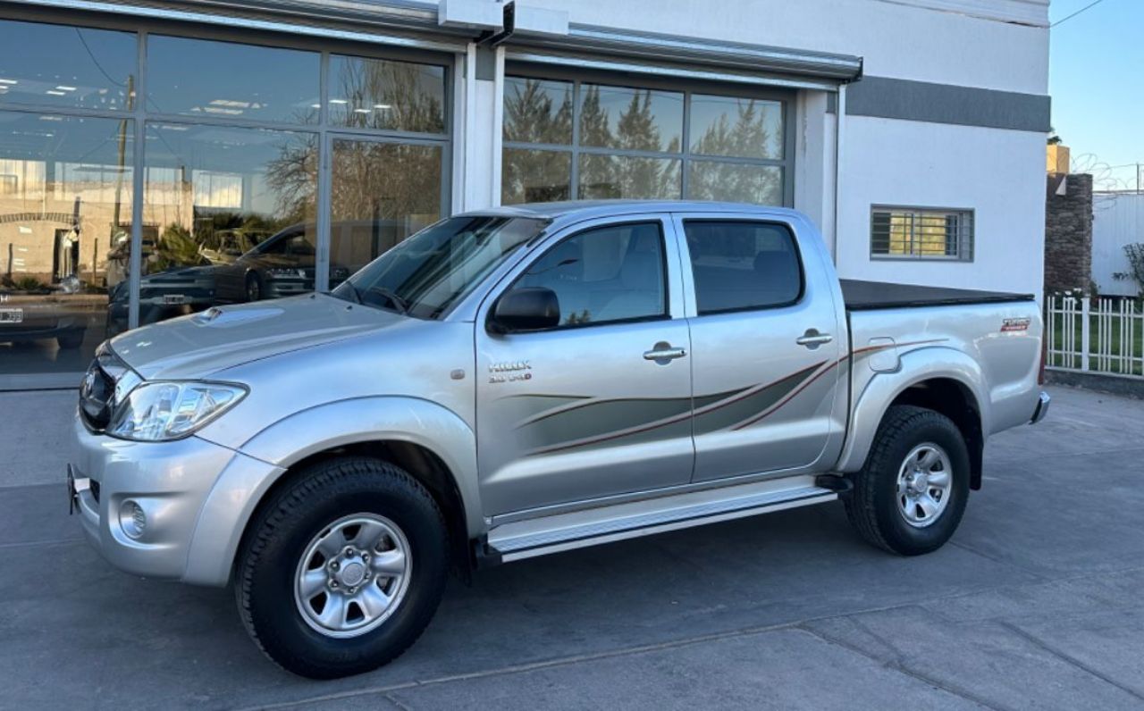 Toyota Hilux Usada en Mendoza, deRuedas