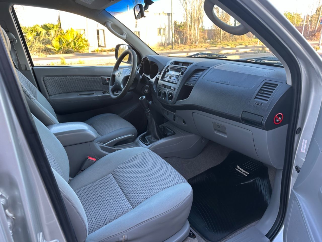Toyota Hilux Usada en Mendoza, deRuedas