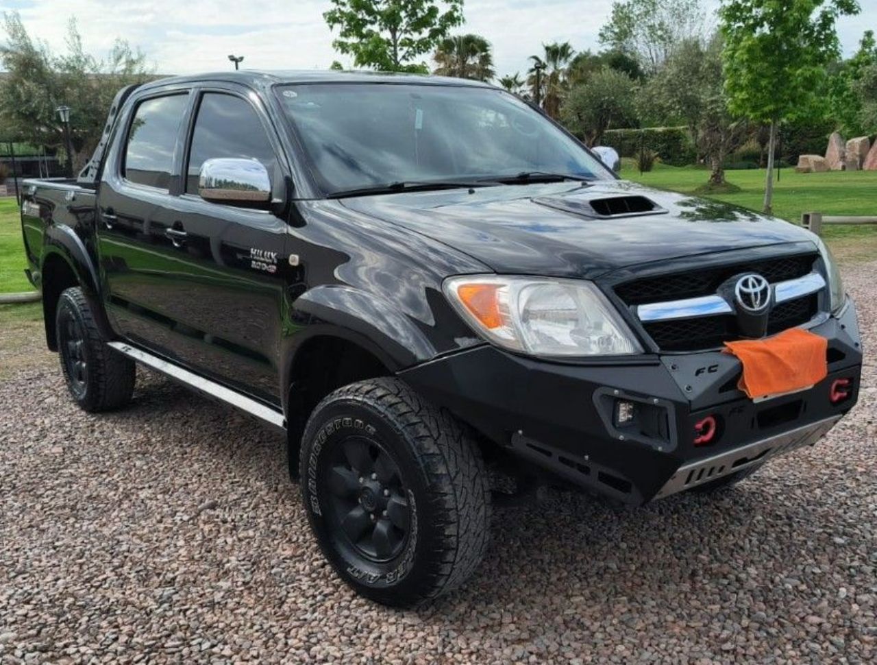 Toyota Hilux Usada en Mendoza, deRuedas