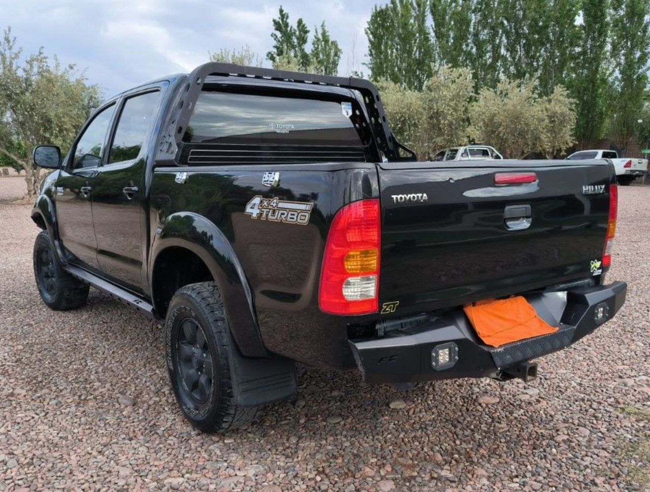 Toyota Hilux Usada en Mendoza, deRuedas