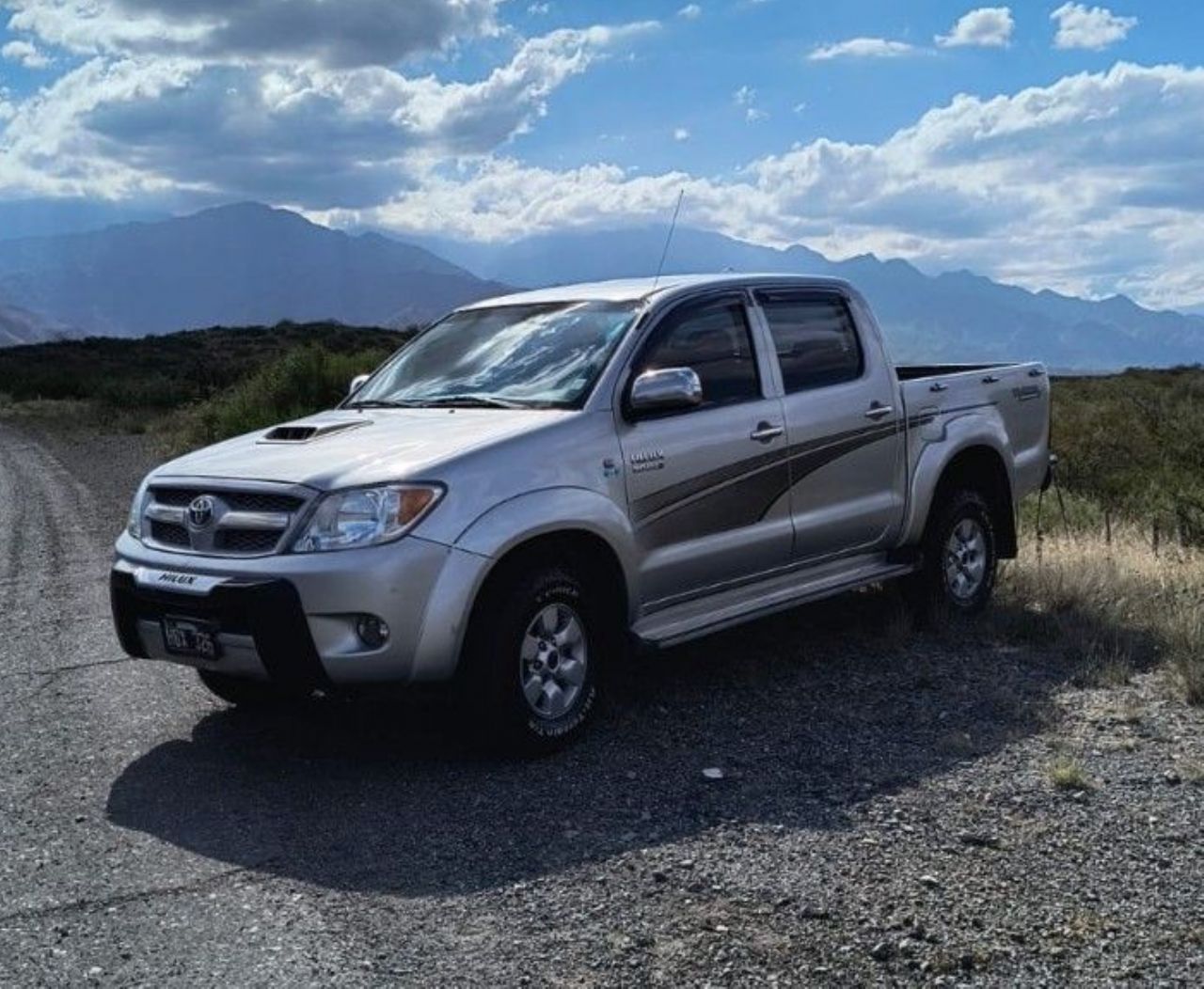 Toyota Hilux Usada en Mendoza, deRuedas