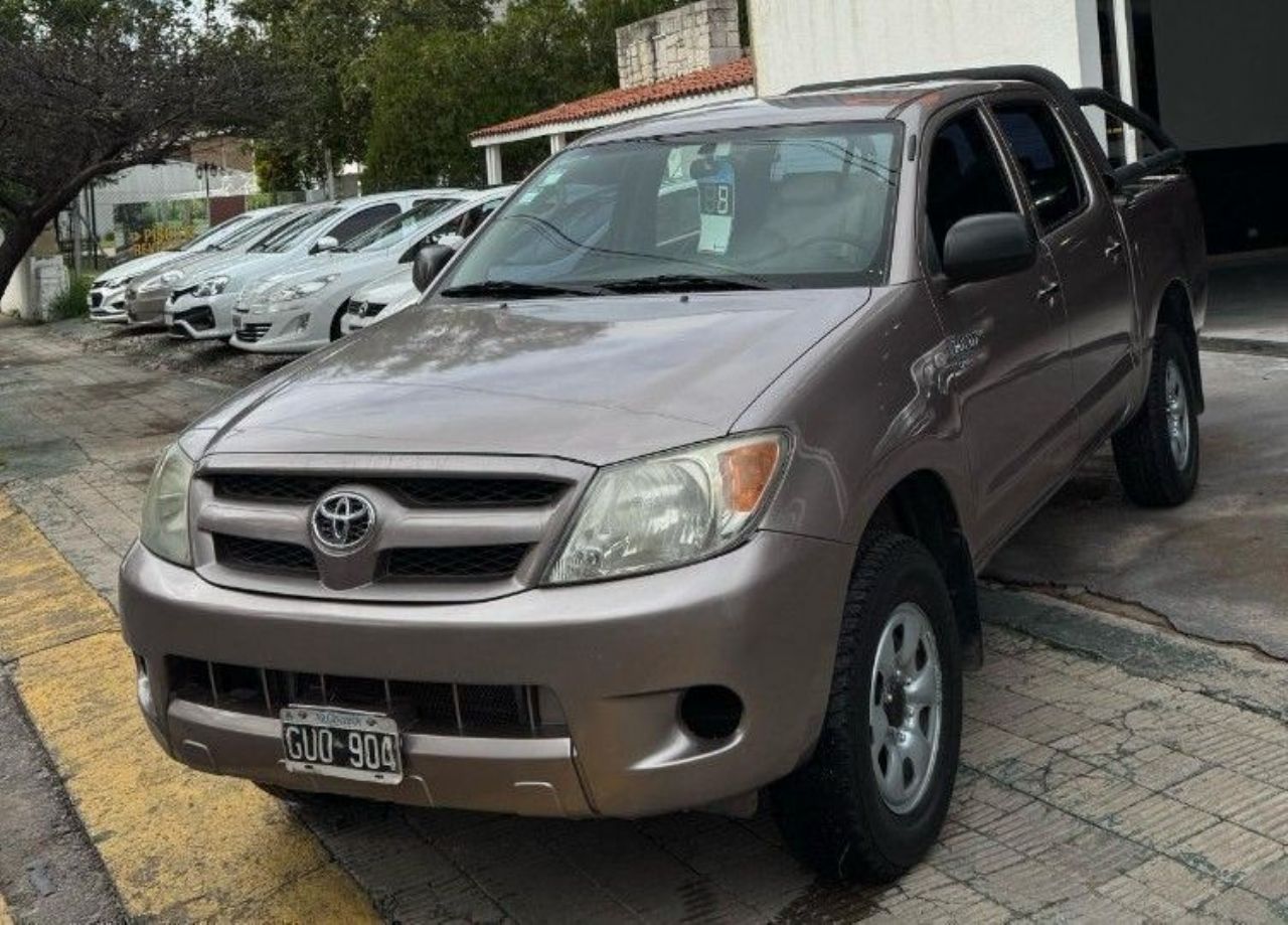Toyota Hilux Usada en Córdoba, deRuedas