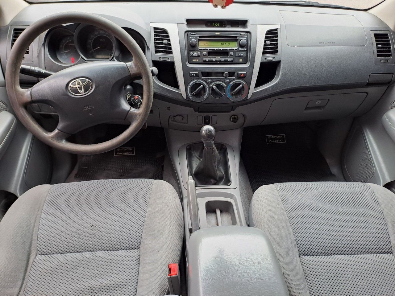 Toyota Hilux Usada en Mendoza, deRuedas