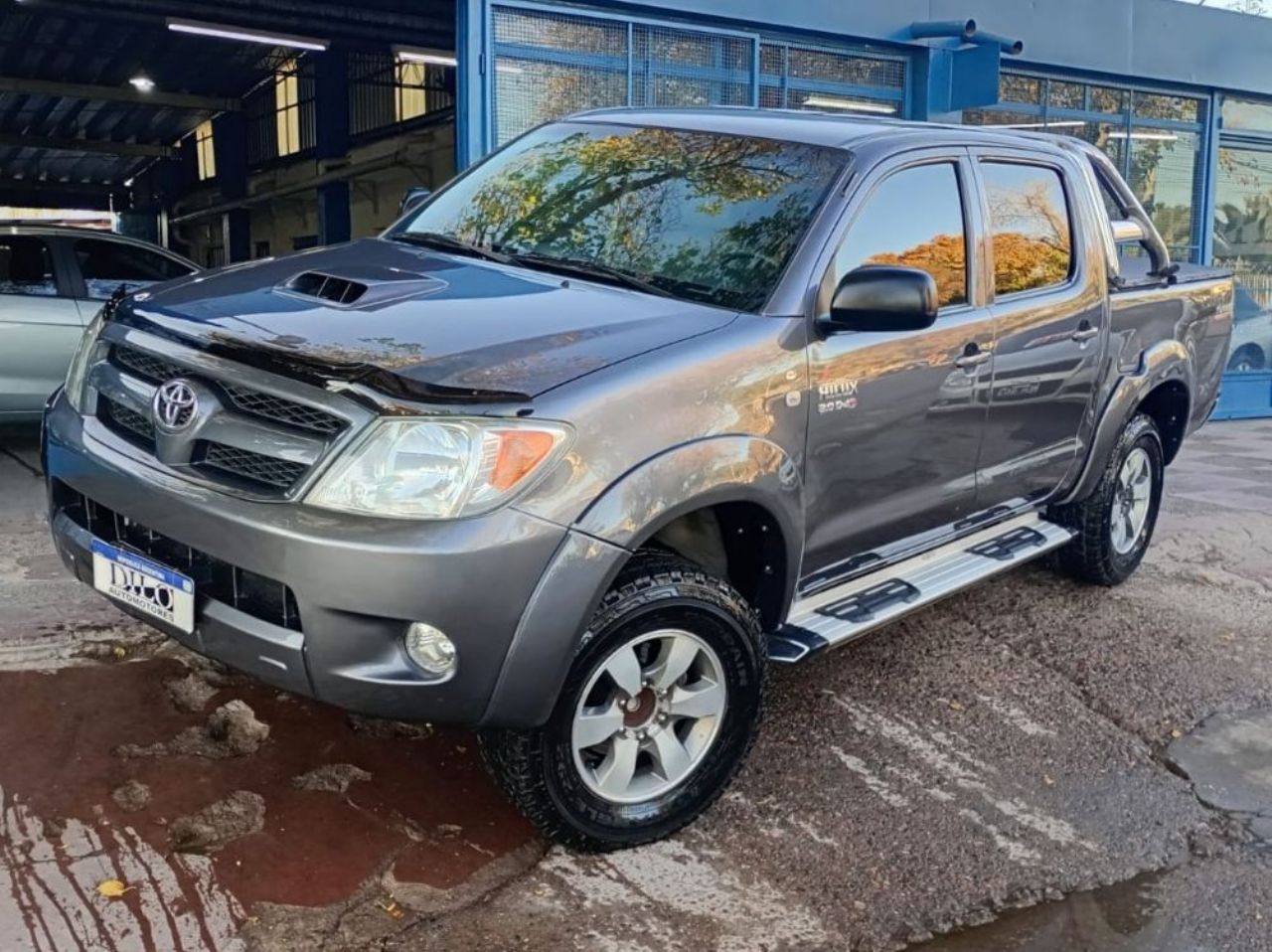 Toyota Hilux Usada Financiado en Mendoza, deRuedas