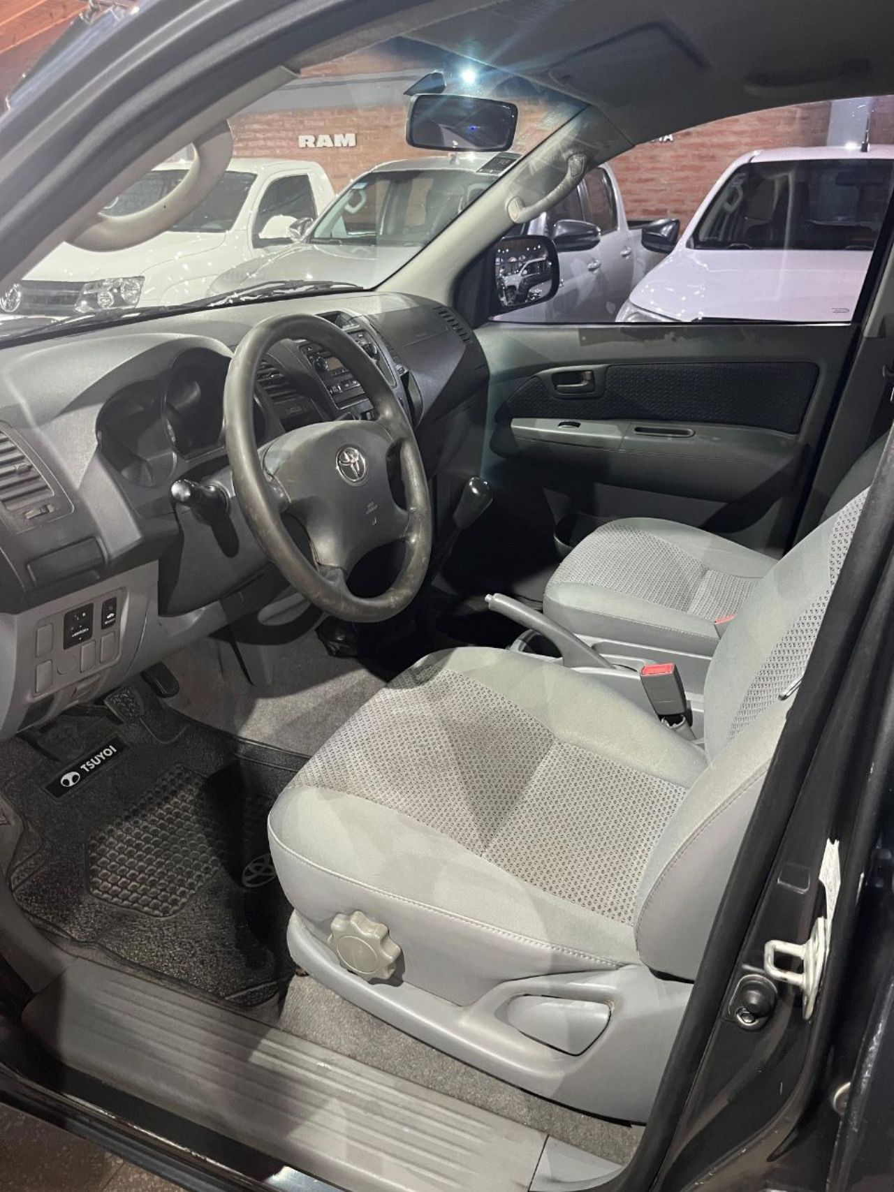 Toyota Hilux Usada Financiado en San Juan, deRuedas